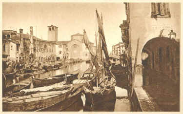Italy-Venezia-Chioggia-Barchia-da-pesca.bmp.jpg (82282 bytes)